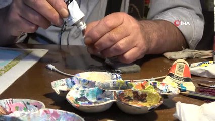 Türkari Sanatını Evinde Yaşatmaya Çalışıyor