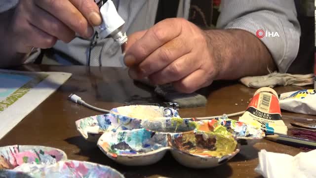 Türkari Sanatını Evinde Yaşatmaya Çalışıyor