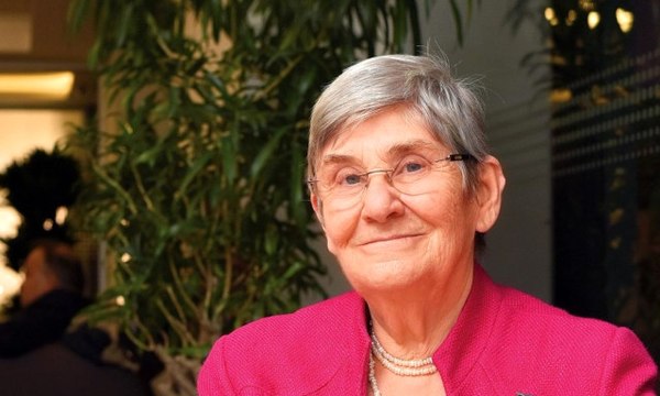 Canan Karatay, Kıyamet Koparan Sözleri İçin ifade Özgürlüğü Dedi