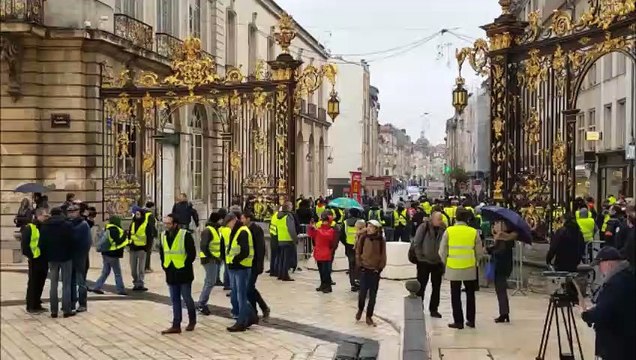 Les gilets jaunes place Stanislas à Nancy