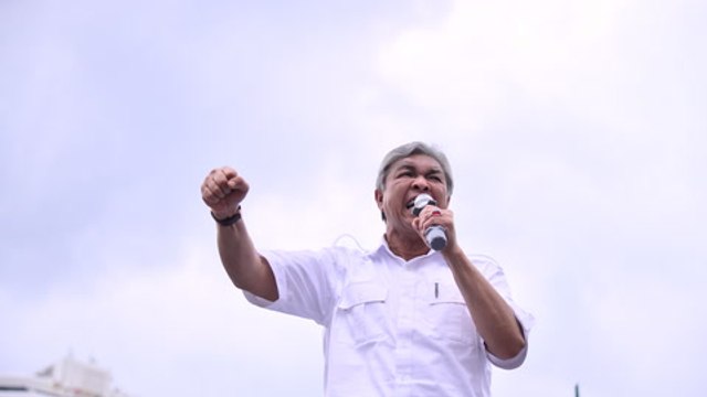 Zahid: Don't toy with the Malays and their rights