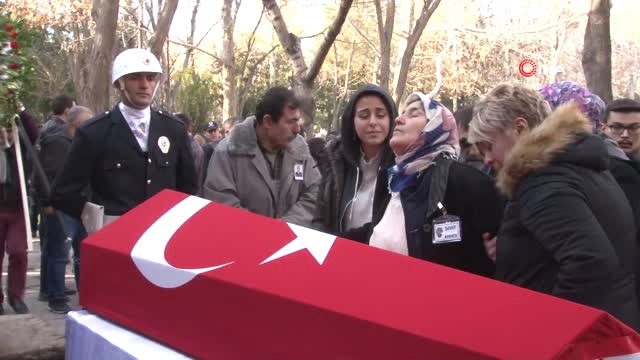 Kazada Şehit Olan Polis Memuru Son Yolculuğuna Uğurlandı