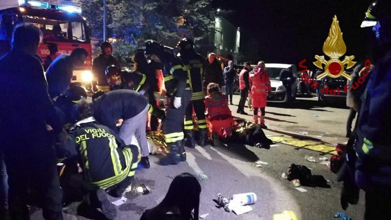 Ancona: 5 Teenager bei Massenpanik in Disko getötet