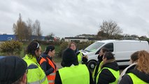 Les Gilets jaunes de Lamballe et Saint-Alban unis sur un pont de la RN12