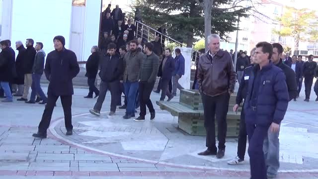 Ayrı Yaşadığı Eşi Tarafından Öldürülen Kadın ile Babasının Cenazesi