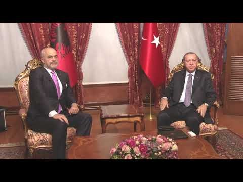 Ora News - Rama në Stamboll takohet me presidentin Erdogan