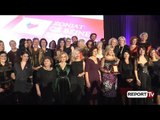 Report Tv -  Ndahen çmimet 23 “Zonjat që bëjnë Shqipërinë” nga Bordi i ‘Albanian Excellence’