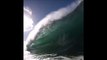 Ce surfeur capture le plus beau moment à l'intérieur d'une vague géante !