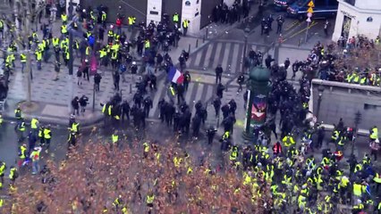 Disturbios en protestas de "chalecos amarillos" en Francia