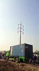 اس کا مطالبہ تھا کہ عاصیہ ملعونہ کو پھانسی دو مگر (پی ٹی آئی) کی سوشل میڈیا ٹیم کے لوگوں