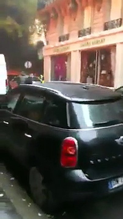 La France a attrapé les émeutes