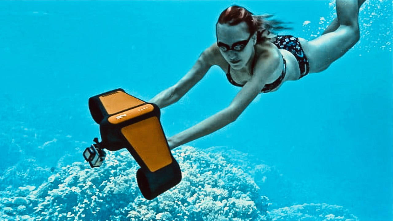 Underwater Scooter Zooms You Through The Ocean
