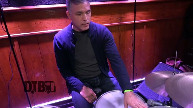 Great Lake Swimmers' Marshall Bureau - GEAR MASTERS Ep. 251