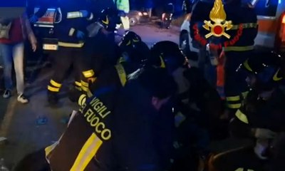 Pengunjung Diskotek Berebut Keluar Karena Ada Zat Berbahaya, 6 Orang Meninggal