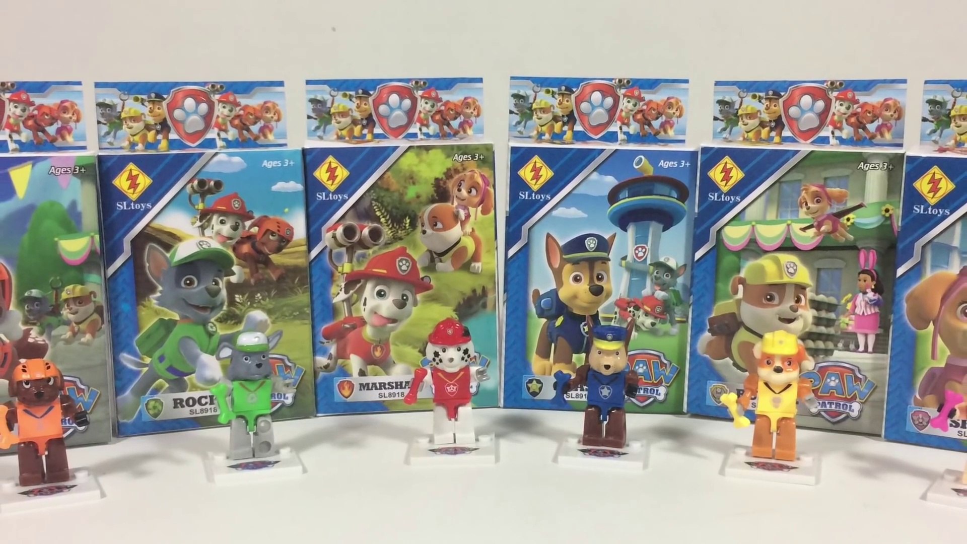 paw patrol lookout tower with 6 figures