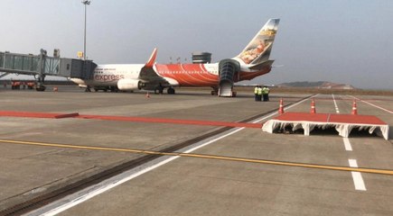 ആദ്യവിമാനം പറന്നുയർന്നു , ചരിത്ര നിമിഷം