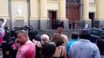 Hombre mata a cinco personas y se suicida en catedral de Brasil