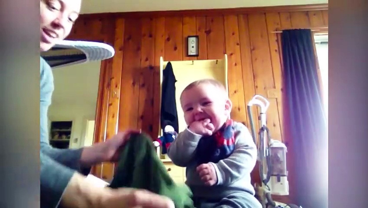 Cute Baby and Birds - Funny Baby and Animals Compilation