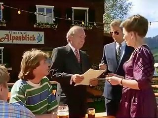 Weißblaue Geschichten  E33 - Die Rechnung, bitte! , Die Rückkehr