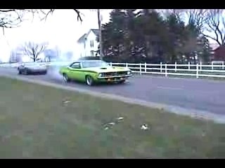 '72 hemi cuda massive burnout