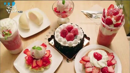 (Phim Thần thực 2015) Ăn bánh kem dâu, dâu tây, mứt dâu