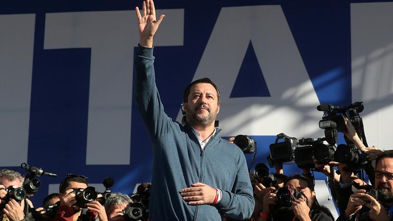 Salvini blames austerity for French unrest