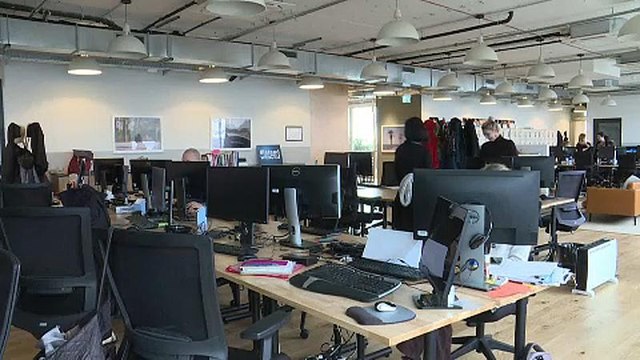 Nem adja fel Soros György alapítványa