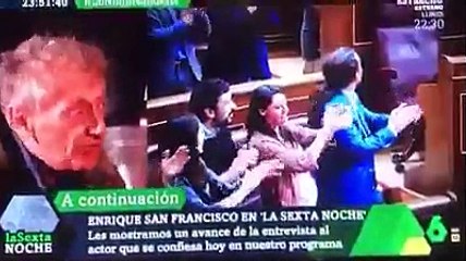 Enrique San Francisco "reparte palos" a la extrema izquierda