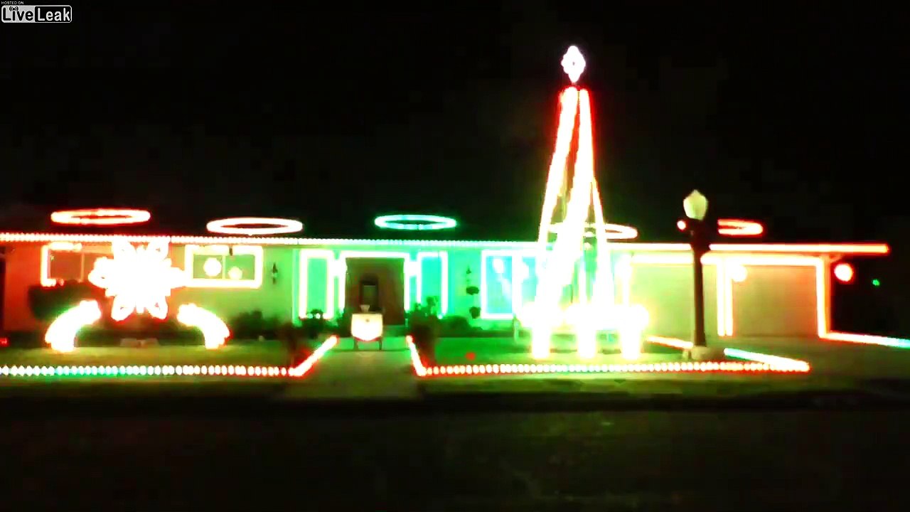 Déco de Noël : un concert son et lumières sur la maison !