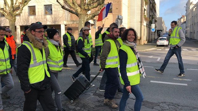 Plus de 900 Gilets jaunes ont défilé dans le centre-ville