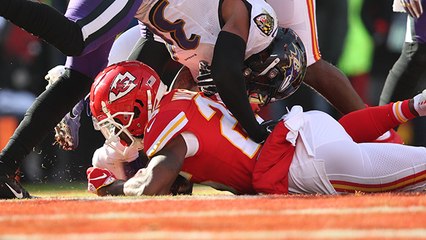 Damien Williams hammers ahead for first TD with Chiefs
