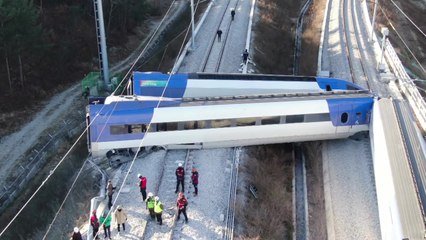 KTX 강릉선 마무리 복구 작업...오늘 정상 운행 전망 / YTN