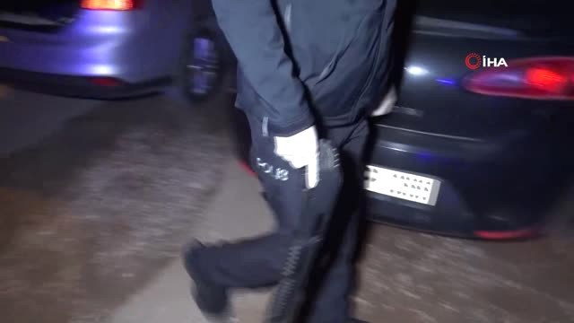 Polisin Üzerine Araç Süren Ehliyetsiz ve Alkollü Sürücü Polisten Kaçamadı