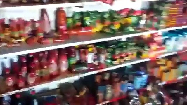 extraderondonia.com.br - Destroços do incêndio no mercado Paulista ( 352 X 640 )