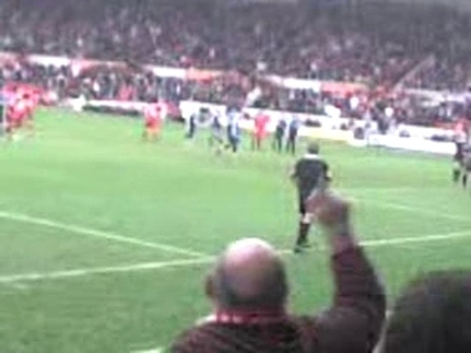 Simon Cox Penalty
