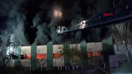 Maltepe'de Plastik Fabrikasında Yangın