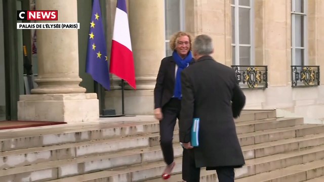 Gilets jaunes : début des consultations à l'Elysée