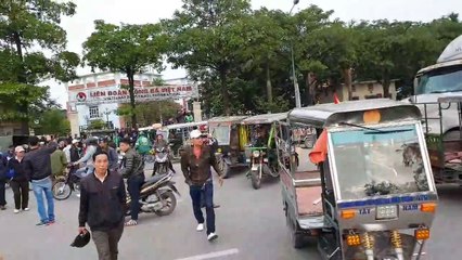 Đoàn Thương binh chặn đường Gây loạn Tại VFF