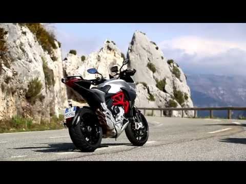 MV Agusta 800 Turismo Veloce al detalle