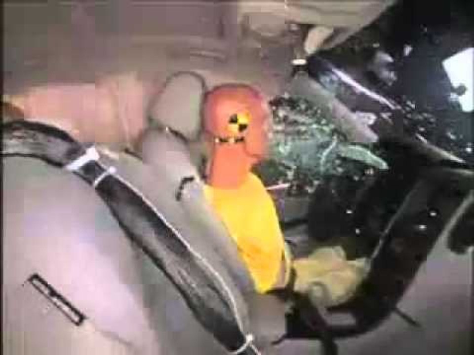 \\192.168.0.8\produccion\Crash Test\Quinta tanda_8\Infiniti EX 35 _ Nissan Skyline Cross.mp4