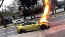 Sarıyer’de lüks otomobilin alev alev yandığı anlar kamerada