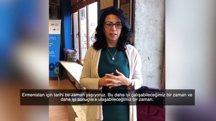 Kadife Devrim'in organizatörlerinden Pambukchyan, T24'e konuştu: Ermenistan için tarihi bir zaman yaşıyoruz