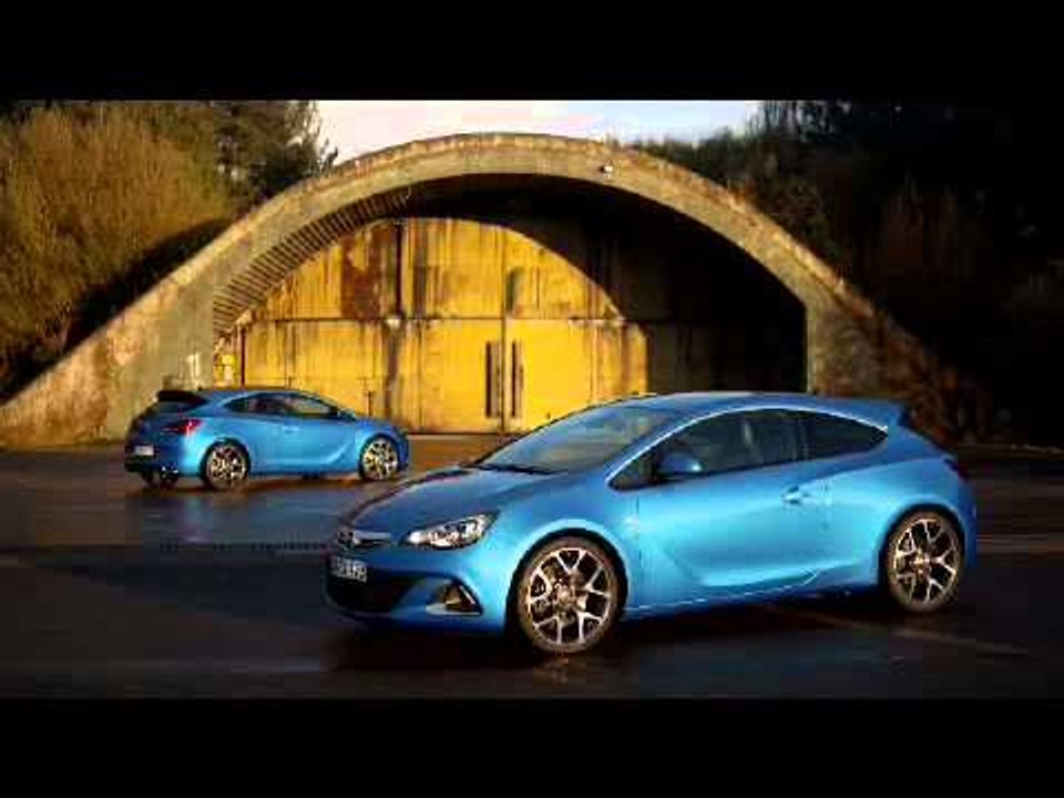 Opel Astra GTC OPC