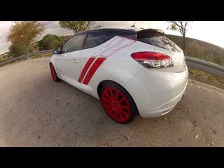 Vista general Renault Mégane RS Trophy-R