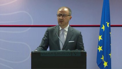 BE: Pedagogët e denoncuar nga studentët para drejtësisë - News, Lajme - Vizion Plus