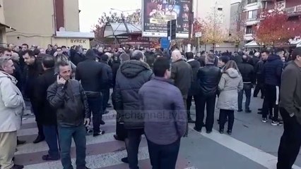 Protestë kundër qeverisë në Shkodër - Top Channel Albania - News - Lajme