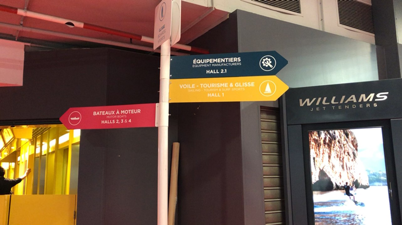 Le Tringa, le bateau qui roule, au Nautic de Paris