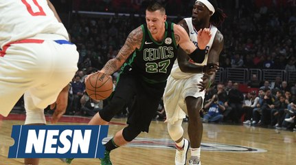 VA Health Care Hero of the Week: Daniel Theis soars over Bulls
