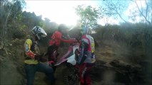 Trilha de moto na lagoa Feia,  em  Caculé Bahia