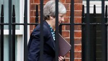 Theresa May annonce au parlement le report du vote sur l'accord de Brexit